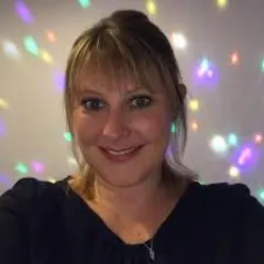 Marie Cartomancienne, voyante, Cartomancienne