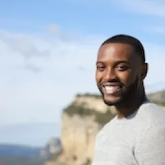 Pascal, Médium, Tarologue & Voyant